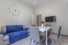 Bolognina Bright Apartment near the station